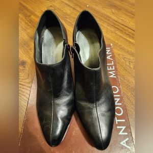 Antonio Melani Size 9.5 Black Booties